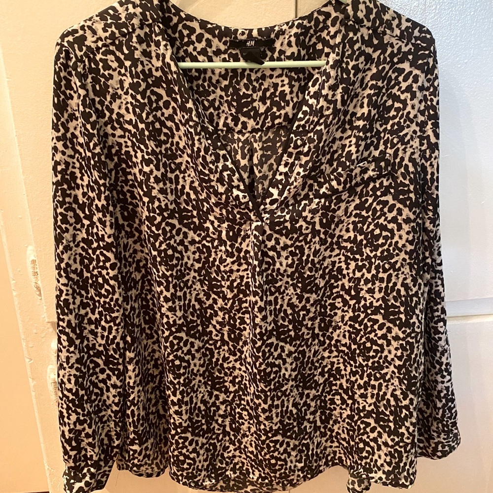 Black and white leopard blouse